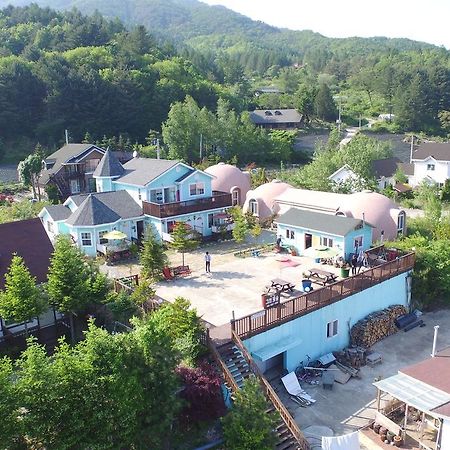 Green Castle Pension Pyeongchang Exterior foto